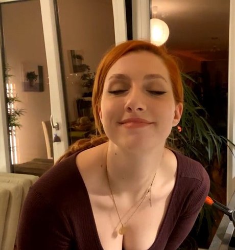 Lara Loft xxx star img