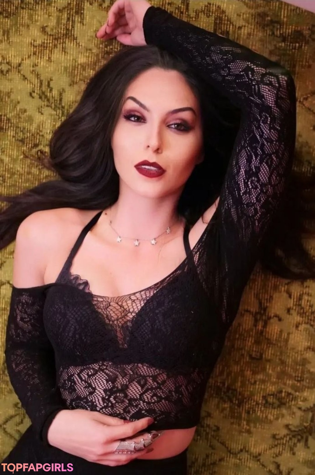 Ciny looney pornstar exclusive archive