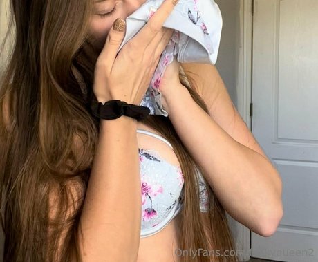 friskyqueen2 profile image