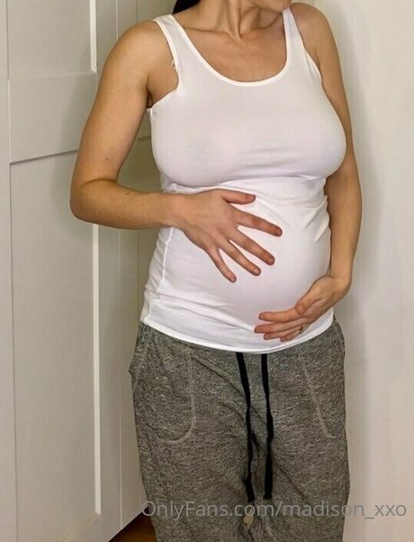 madison xxo nice model pic