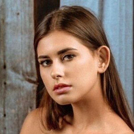 Angelina Prosvetova model naked pics