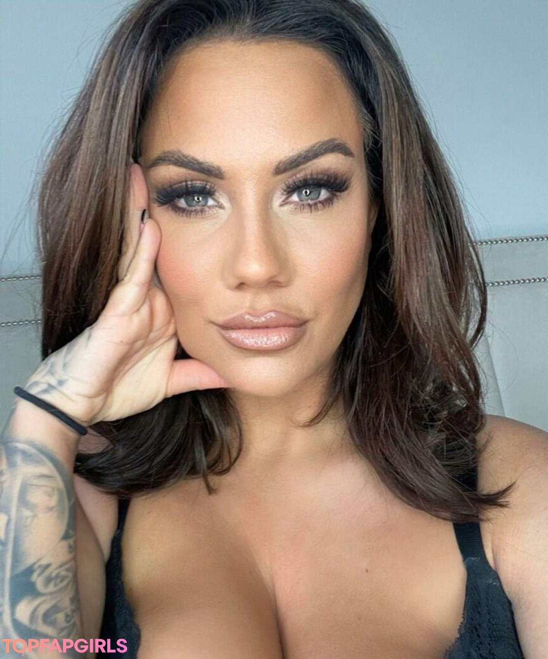 Victoria Love art pornstar archive