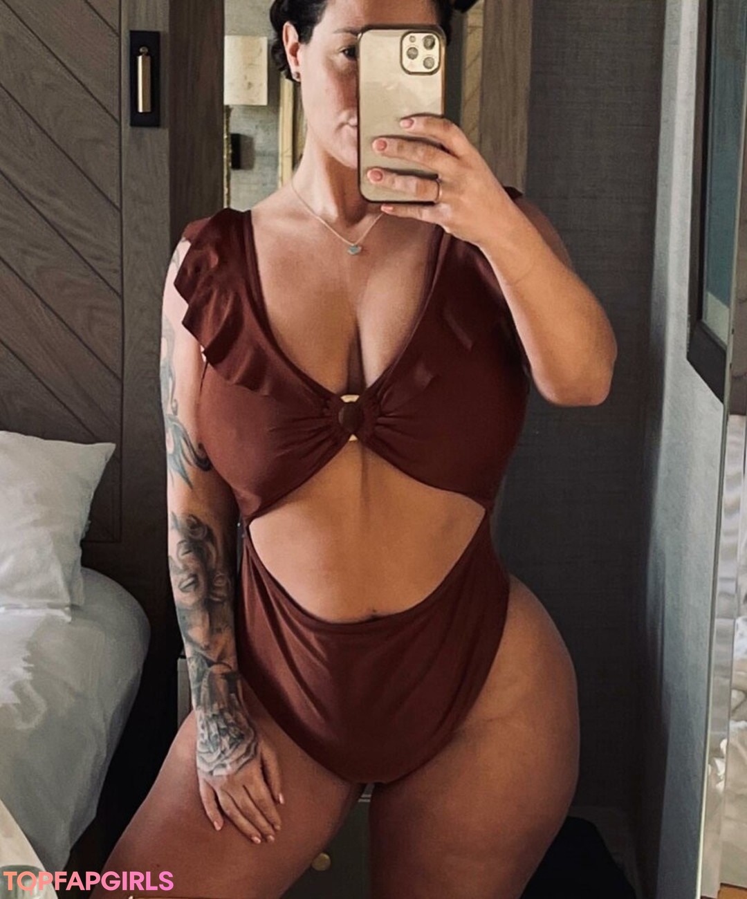 Victoria Love model sex pics