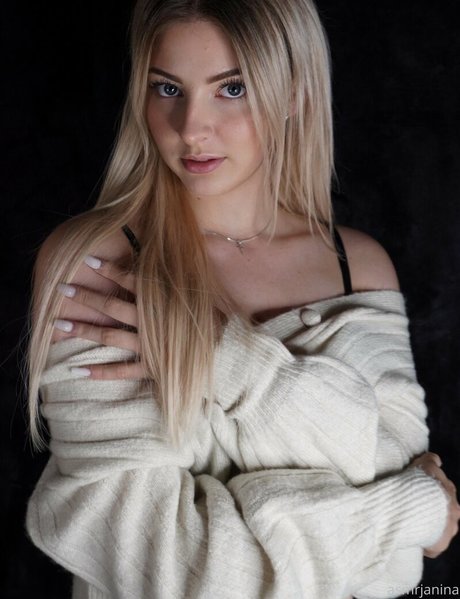 asmrjanina pornstar perfect image