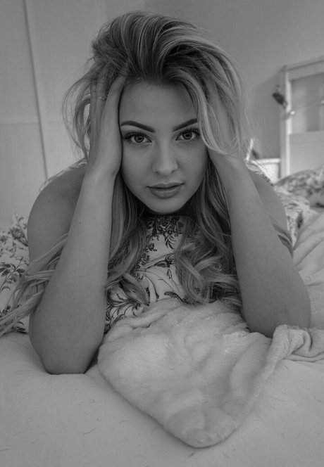 asmrjanina star nude galleries