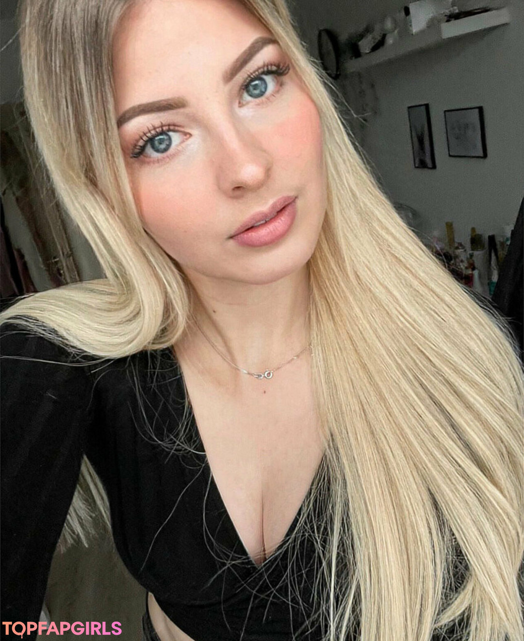 asmrjanina adult star gallery