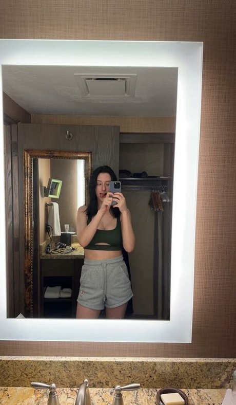 Orla Gracey exclusive pornstar photos