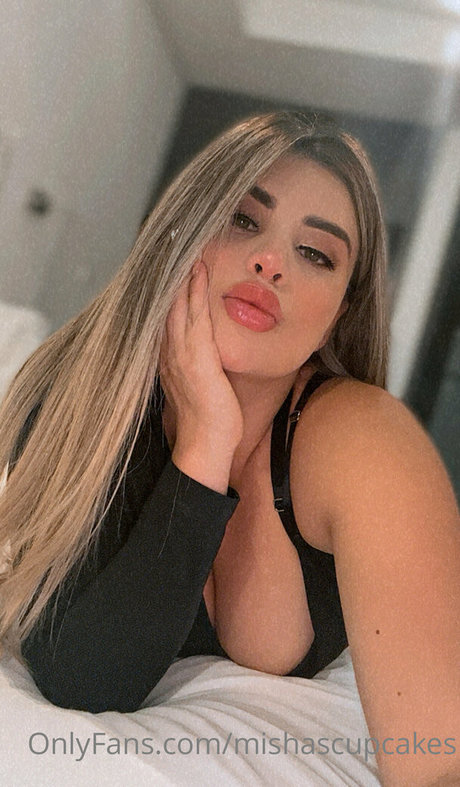 lesbian milf onlyfans exclusive image