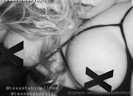 mature blonde onlyfans naked picture