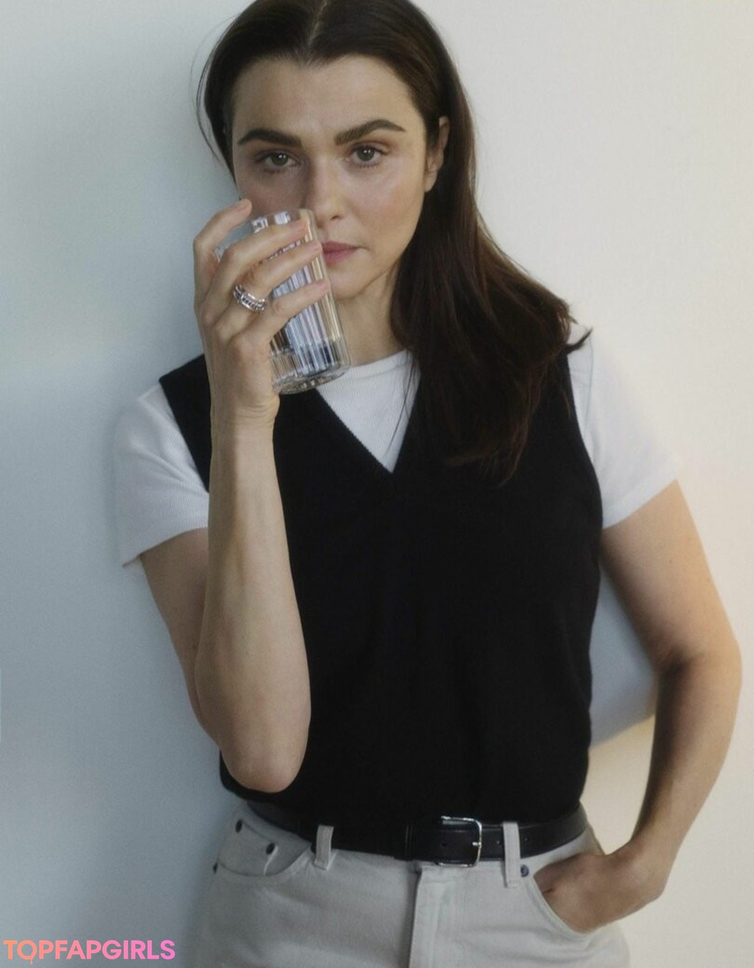 Rachel Weisz nudes star archive