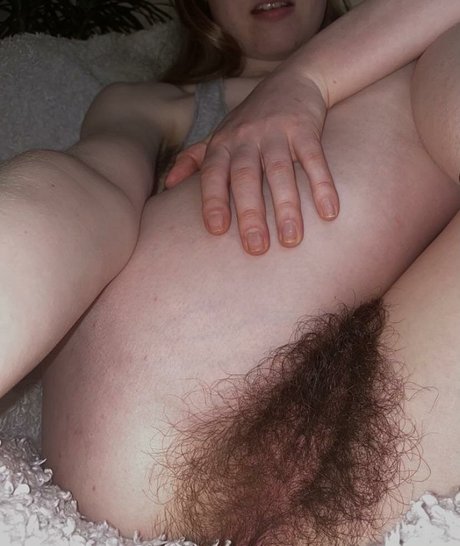 TightTanya star naked pic