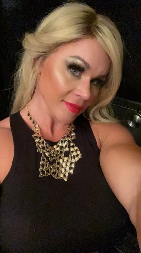 aleeshayoung nudes actress images