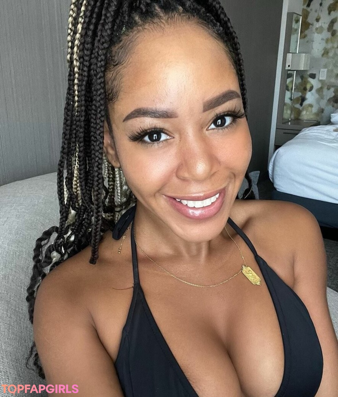bodybuilder girls onlyfans sexy naked image