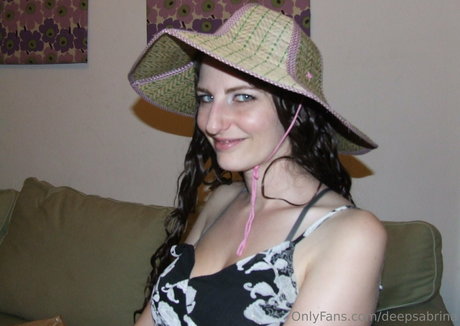 deepsabrina model free img