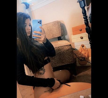 sassylipss exclusive model galleries