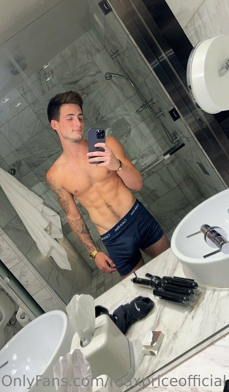 maxpriceofficial high quality model image