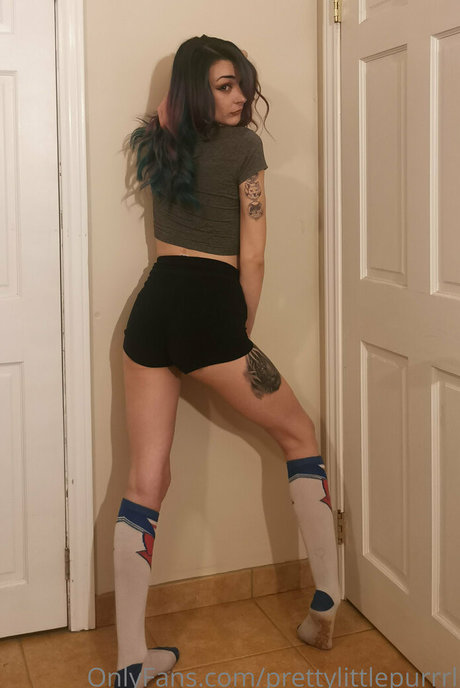 prettylittlepurrrl pornstar naked photo