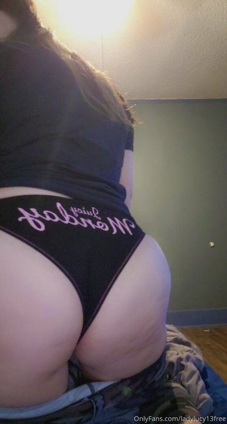 lesbian milf onlyfans nice img