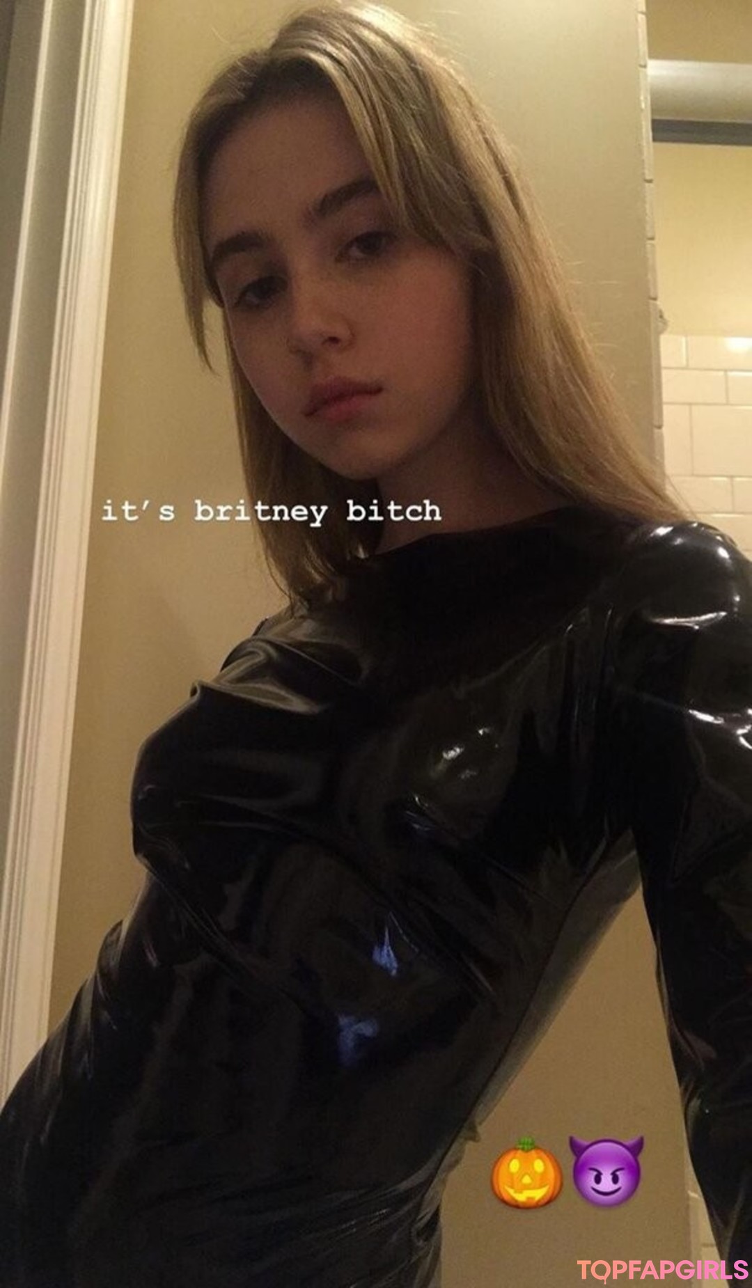 Clairo best pornstar image