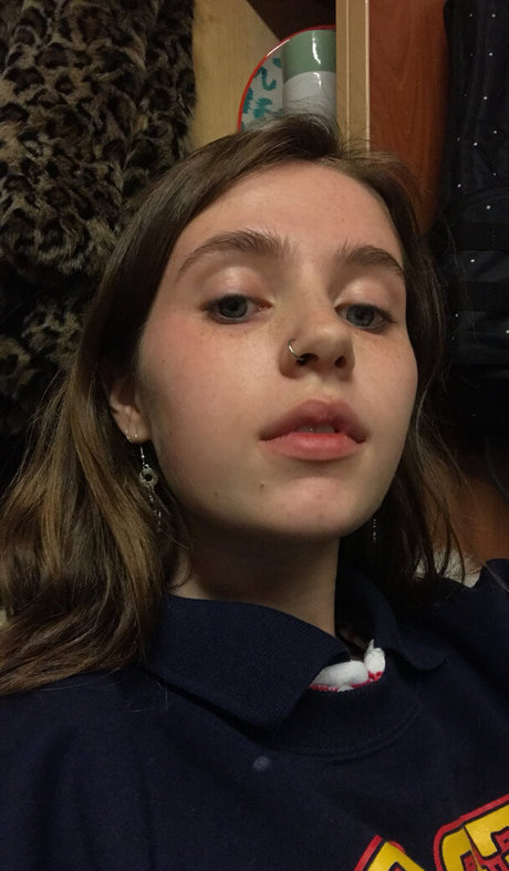 Clairo profile image