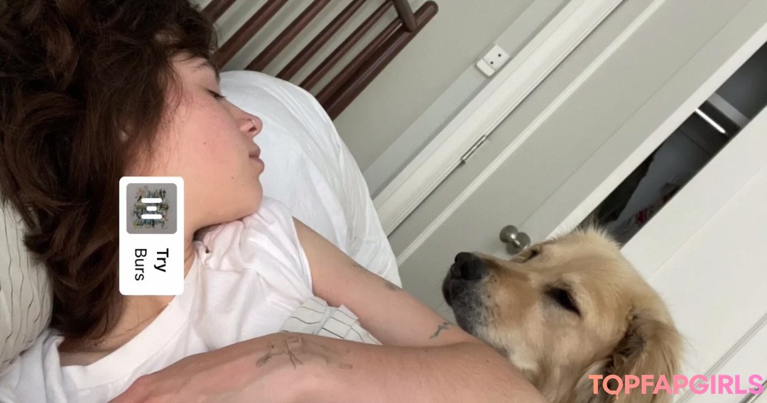 Clairo pornstar art photo