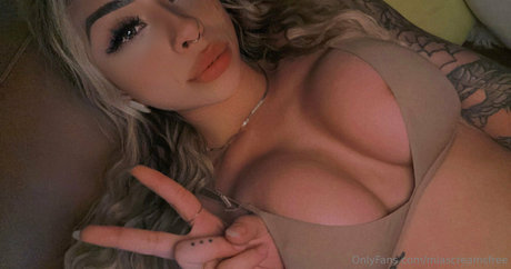 slim onlyfans nudes pictures