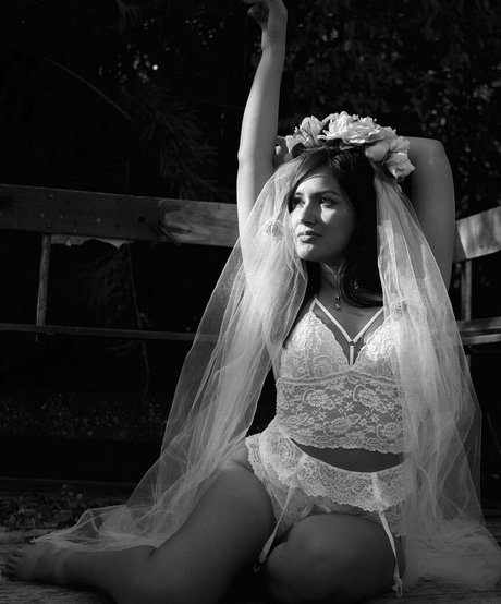 Rocio Lazarte model adult pic