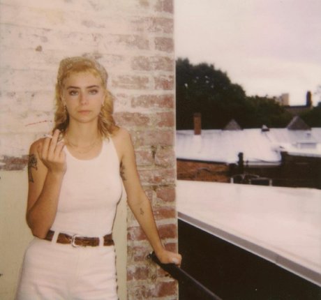 curvy nude onlyfans sexy image