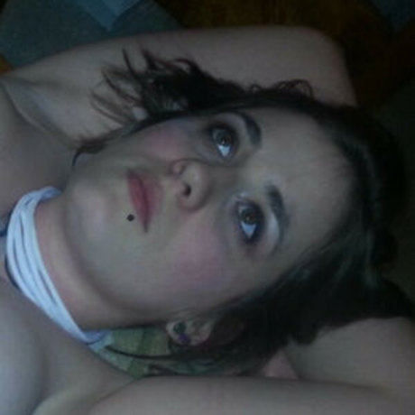 Graloveable model xxx image