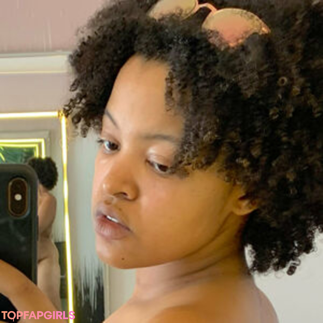 pxssydiamond star pornographic photo