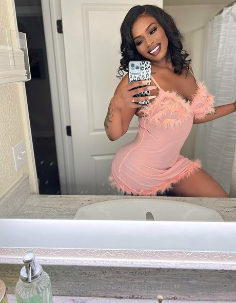 russian mom onlyfans pornographic pics