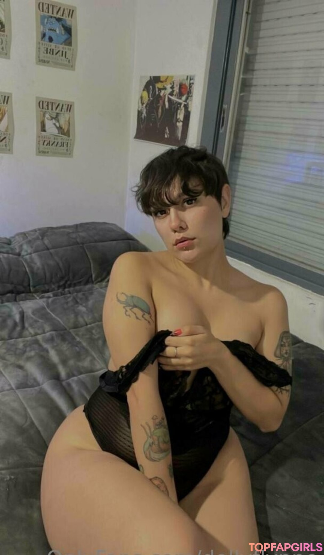 off grid onlyfans free naked pictures