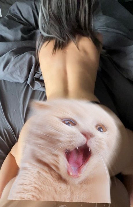 naiadeityy model porn pictures