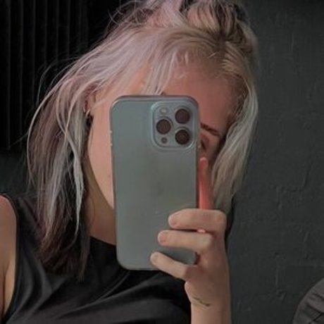 naiadeityy pornstar best images