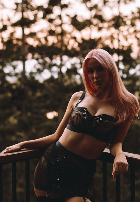 ladyboy xxx onlyfans hot nude image