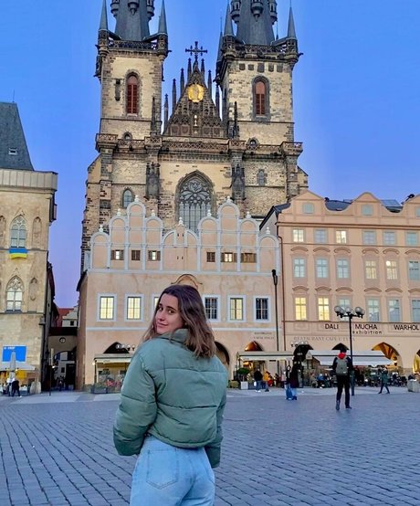 Julia Gomez sex star galleries