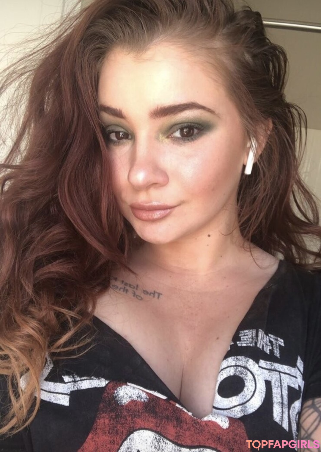 bimbo onlyfans porn pic