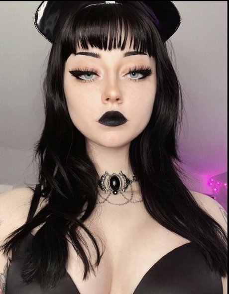 Sugarf4iry profile image