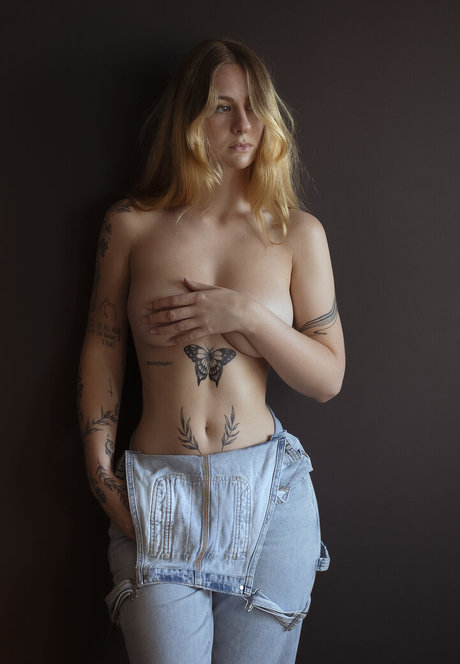 Sorumeito high quality pornstar pic