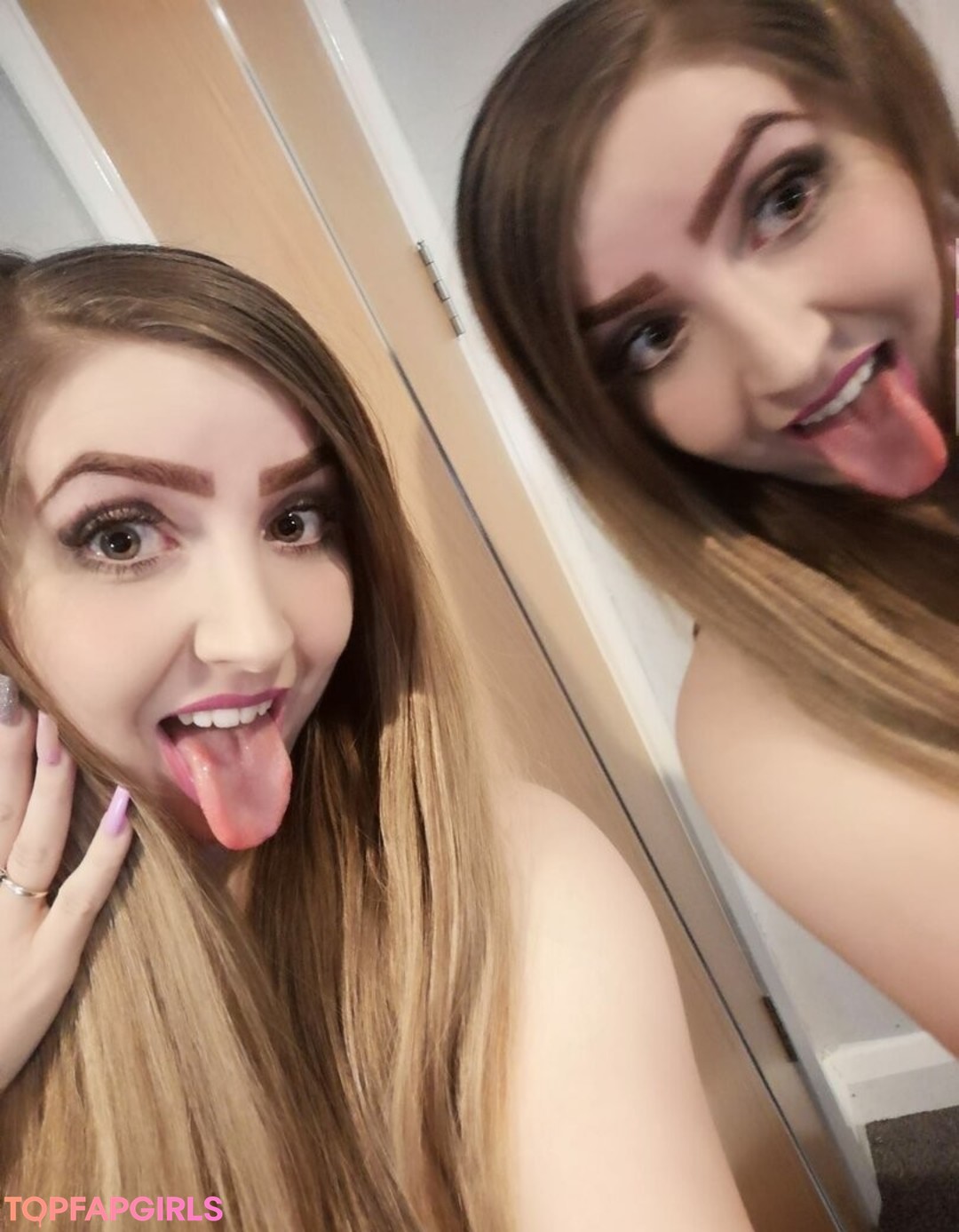Crystal r1992 pornstar hot pictures