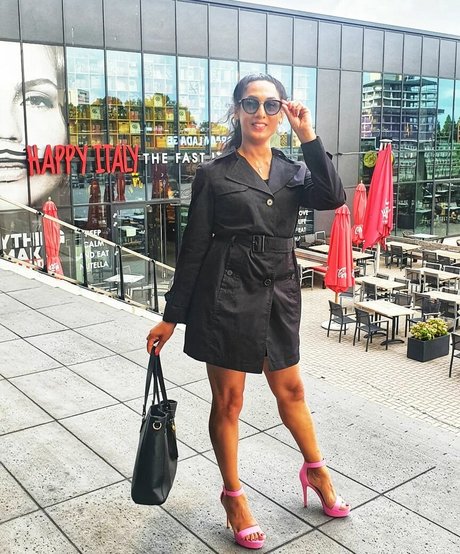 Natassia Crystal hot model image