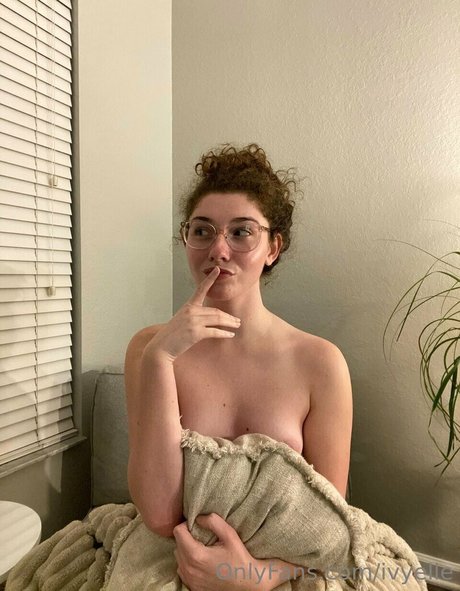 ivyelle best pornstar photos