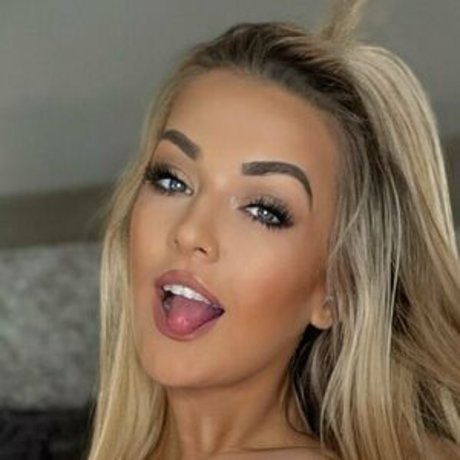 Demi Brookes pornstar hot picture