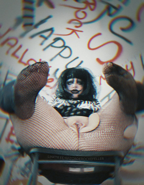 videos onlyfans pornographic images