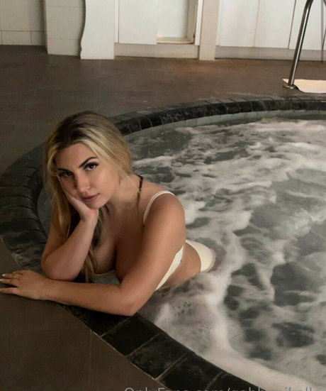 Gabbynikolle star porn archive