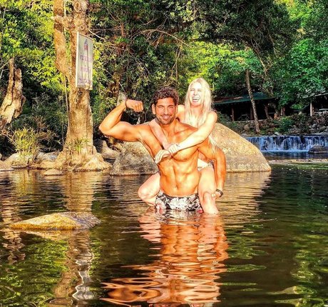 Farbenfuchs top profile image