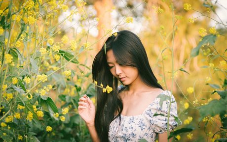 Classic Christinee nude model images