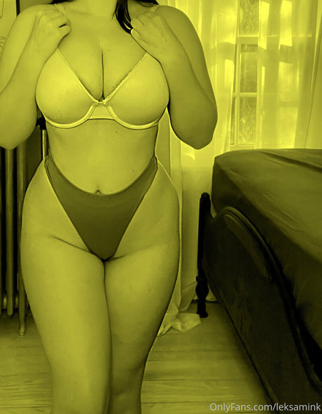 leksamink adult model archive