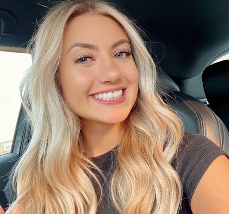 Tavia art pornstar pictures