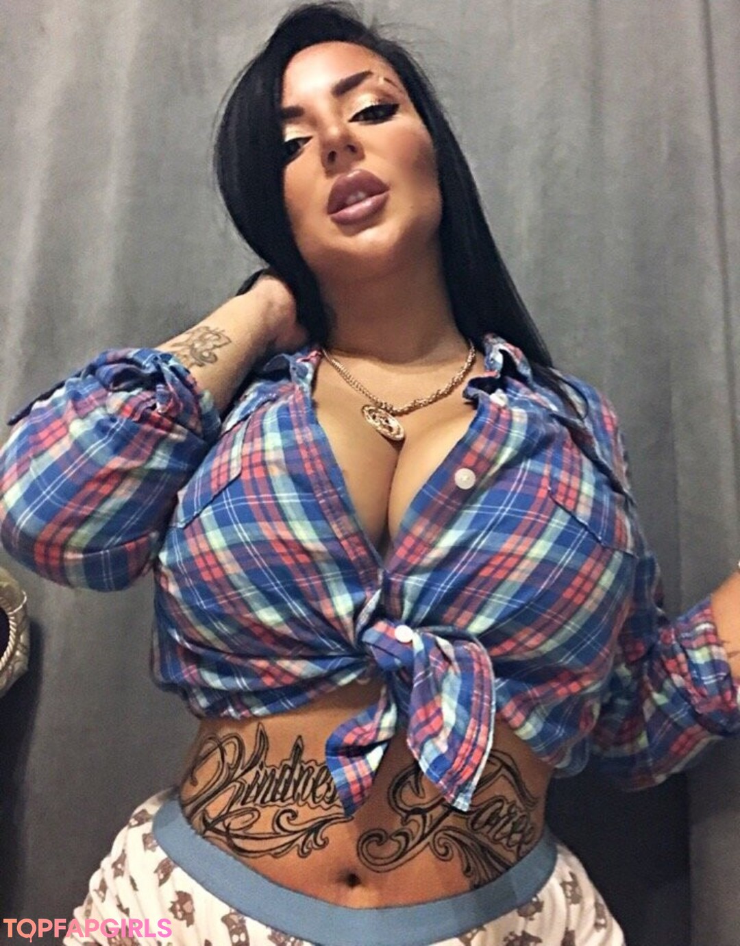 chubby small tits onlyfans hot sexy pic